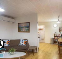 Retro Groovy Pad Pt Elliot - Holiday Adelaide