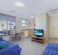 Stylish Comfortable 2 bdrm Glenelg North - Holiday Adelaide