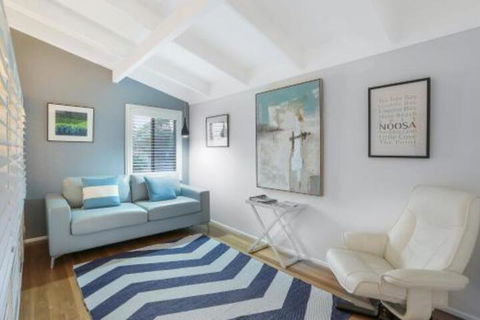 Cosy But Cool Sunshine Beach - Holiday Adelaide 4