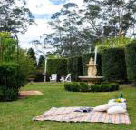 Old Mansfield Loft gardens gazebo  getaways - Holiday Adelaide