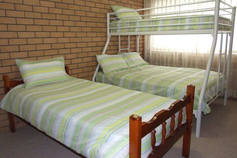 Pacific Drive 89 - Holiday Adelaide 3