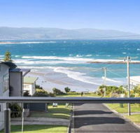 SEA SPECTACULAR seconds from the beach - Holiday Adelaide