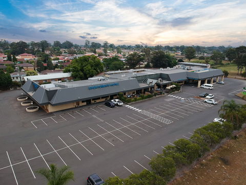 Blacktown Tavern - Holiday Adelaide 0