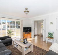 Macleay Street 23 Narrawallee - Holiday Adelaide
