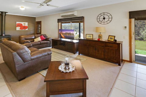 Mt Taylor Country Retreat 15 Minutes To Bairnsdale - Holiday Adelaide 4