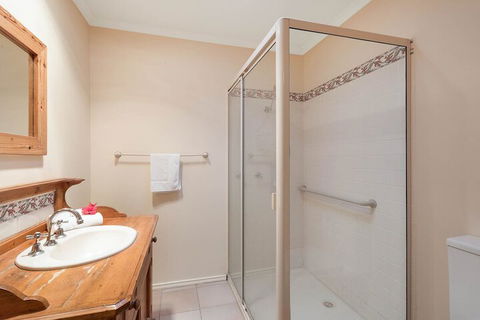 Pelican Lake Holiday House - Holiday Adelaide 7
