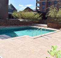 Cosy Newtown Studio Apartment With Swimming Pool - Holiday Adelaide