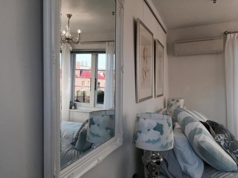 Assemblage Boutique Art Bed & Breakfast - Holiday Adelaide 4
