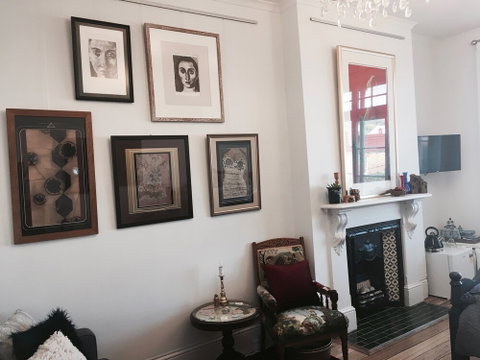 Assemblage Boutique Art Bed & Breakfast - Holiday Adelaide 1