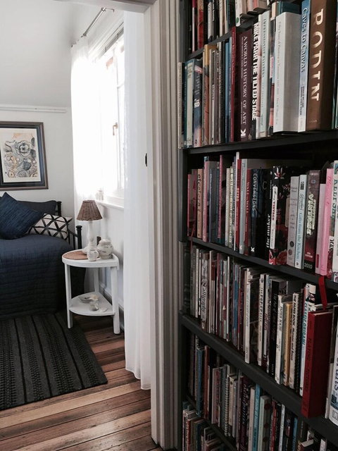 Assemblage Boutique Art Bed & Breakfast - Holiday Adelaide 0