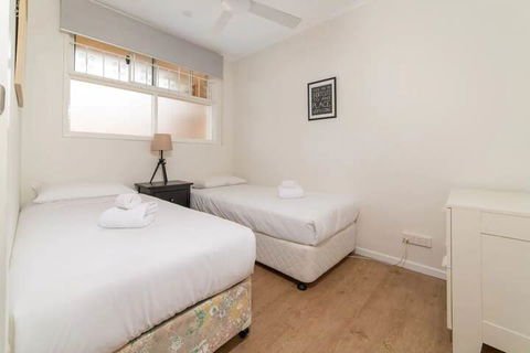 Peaceful 3 Bedroom Apartment In Ascot - Holiday Adelaide 5
