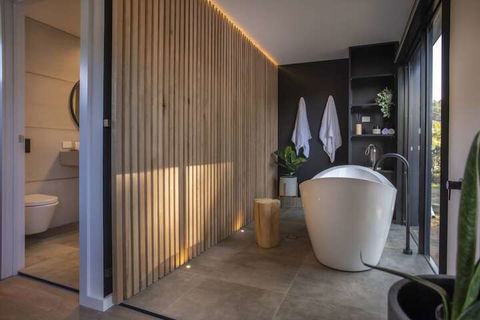 Pavilions At Lenswood - Holiday Adelaide 4