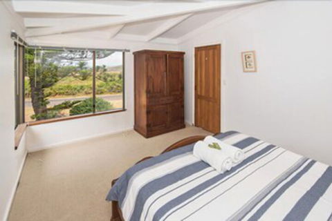 Storm Bay Cottage - Holiday Adelaide 6