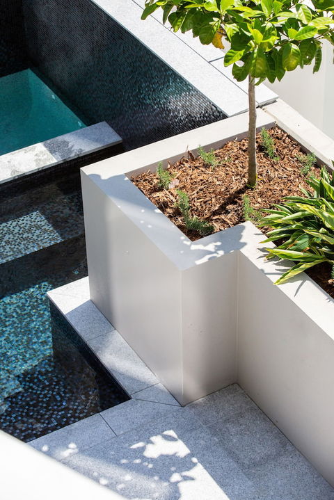 Vue Broadbeach - Holiday Adelaide 3