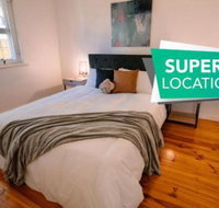 A Wave Away at Glenelg Cosy Unit Near The Beach - Holiday Adelaide