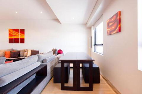 Bold Modern 1 Bed 10 Mins From The City - Holiday Adelaide 4