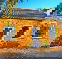 Emma Tiver Heritage Cottage - Holiday Adelaide