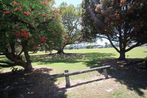 Waters Edge - Holiday Adelaide 4