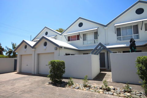Waters Edge - Holiday Adelaide 3