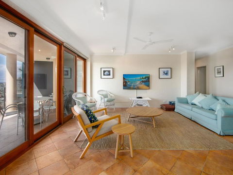 Now & Then 1 / 42 Clarence Street - Holiday Adelaide 1