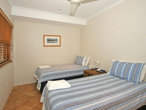 Now & Then 1 / 42 Clarence Street - Holiday Adelaide 5