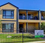 Black Duck - Holiday Adelaide