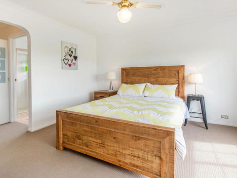 AMALFI DROMANA.... - Holiday Adelaide 7