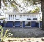 Happy Tides Beachfront Holiday Home - Holiday Adelaide
