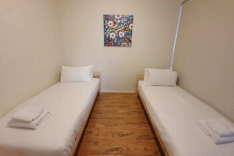 Stunning Two-storey Apartment In Perth's CBD - Holiday Adelaide 0