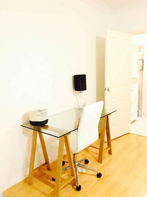 Urban Escape Strathfield - Holiday Adelaide 5