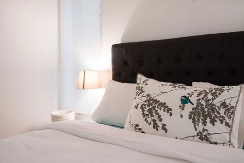 Urban Escape Strathfield - Holiday Adelaide 3