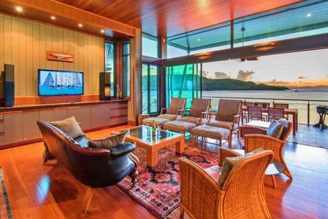Yacht Club 19 Bijou De Mer 2 Buggies - Holiday Adelaide 7