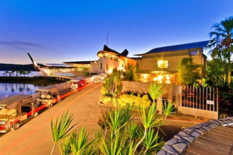 Yacht Club 19 Bijou De Mer 2 Buggies - Holiday Adelaide 0