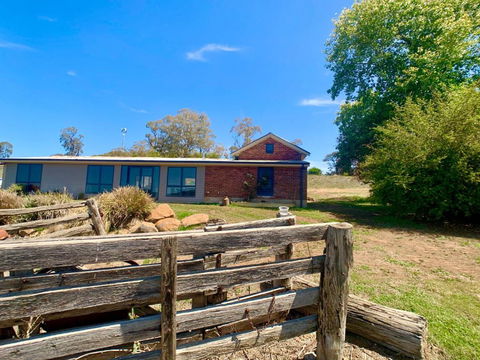 The Daydawn Dairy Perched High Simple Living & What A View! - Holiday Adelaide 3