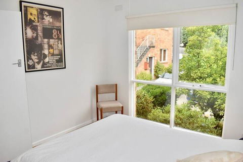 Charming 1BD Apartment In Leafy Green Hawthorn! - Holiday Adelaide 7