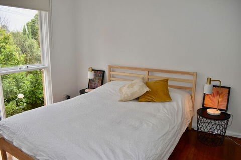 Charming 1BD Apartment In Leafy Green Hawthorn! - Holiday Adelaide 1