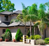 European Style House in the Garden of Eden - Holiday Adelaide