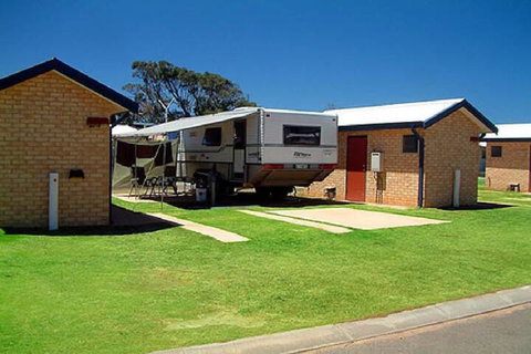 BIG4 Dongara Denison Beach Holiday Park - Holiday Adelaide 4