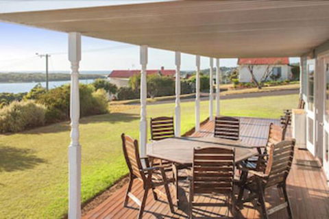 10 Ellis Street Apartment - Holiday Adelaide 5