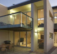 Alouarn Apartment 1 - Holiday Adelaide
