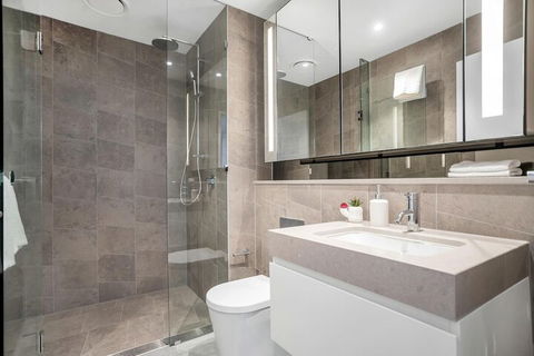 I02-china Town Luxury Service Apartment - Holiday Adelaide 2