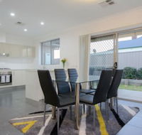 Douro Place - Holiday Adelaide