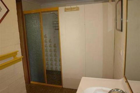 ANCHORAGE 1 - Holiday Adelaide 4