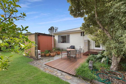 Sama Sama Walking Distance To Town & Water - Holiday Adelaide 4