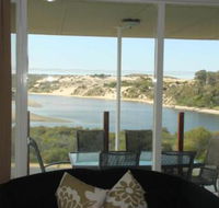 River Panorama Beach House - Holiday Adelaide