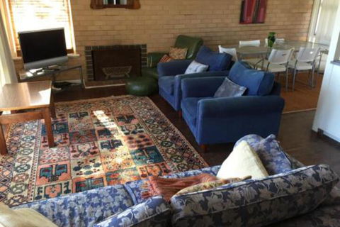 Sand N Sun Beach House - Holiday Adelaide 0