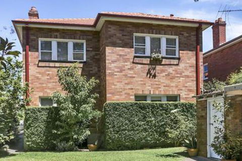Spacious Two Bedroom Apartment In Crows Nest HUNT1 - Holiday Adelaide 6