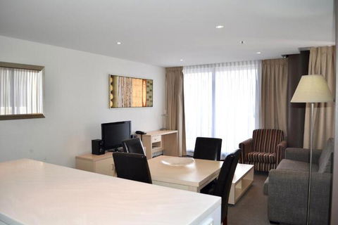 APTonNorthTCE - Holiday Adelaide 3