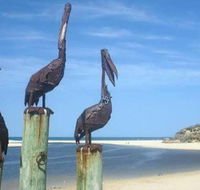 Moore River Beach Shack - Holiday Adelaide