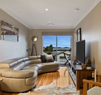 Resort Style Home near Airport  CBD - Holiday Adelaide